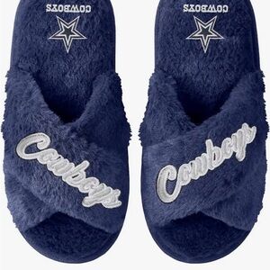 Cowboys Women's Fuzzy Slippers - Navy Blue